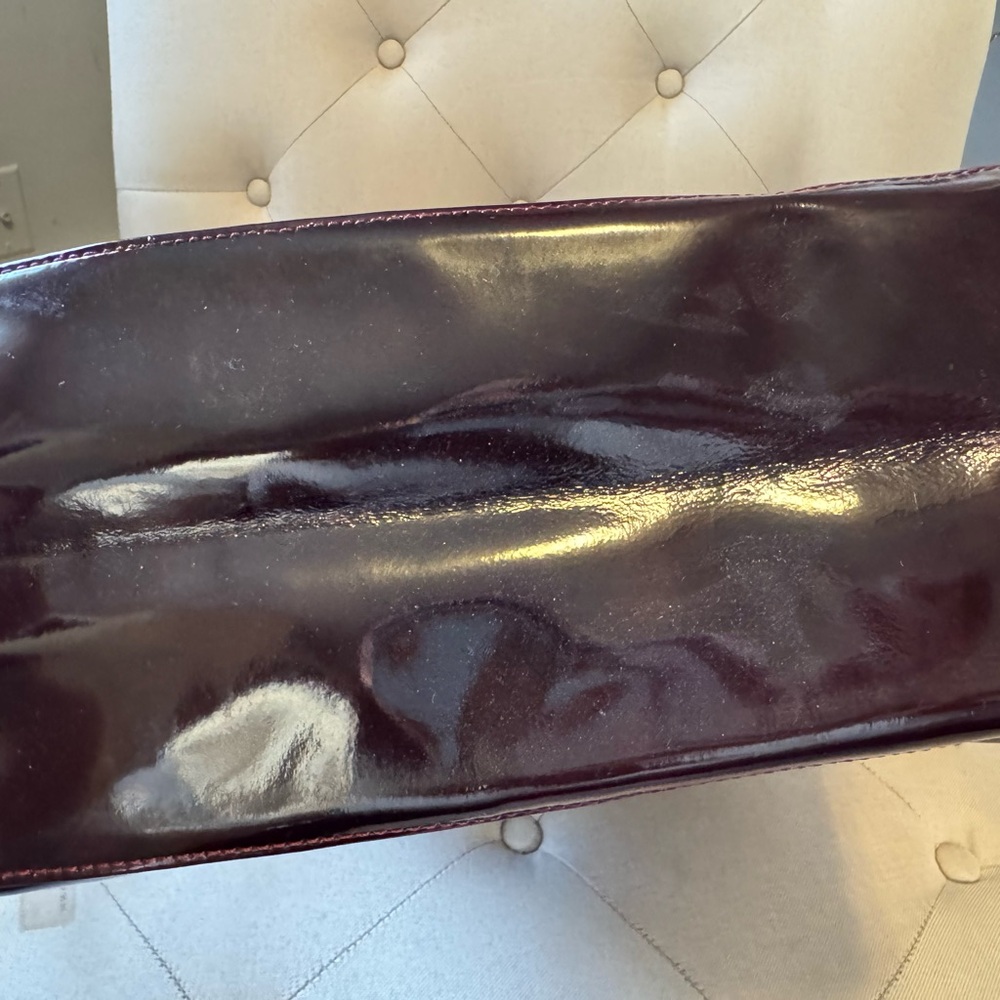 Longchamp Roseau patent leather tote bag Burgundy.  - Picture 10 of 16